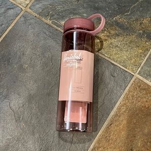 Herschel 24oz Classic Water Bottle
